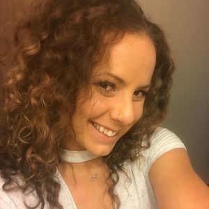 Meet your Posher, Staci